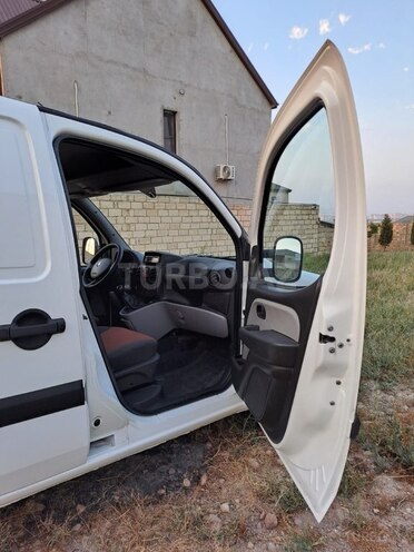 Fiat Doblo 2009, 114,249 km - 1.9 l - Bakı