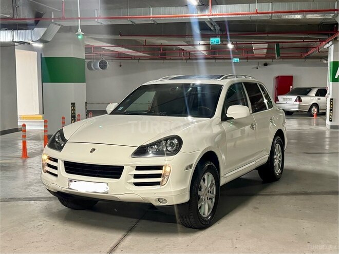 Porsche Cayenne-2