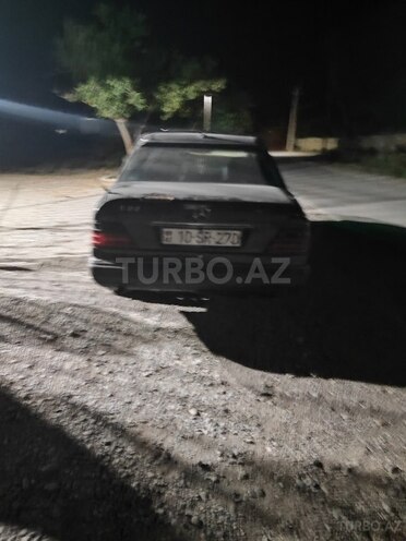 Mercedes E 220 1994, 391,680 km - 2.2 л - Siyəzən
