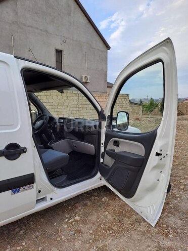 Fiat Doblo 2006, 275,797 km - 1.9 l - Bakı