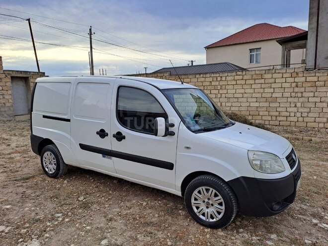 Fiat Doblo 2006, 275,797 km - 1.9 l - Bakı
