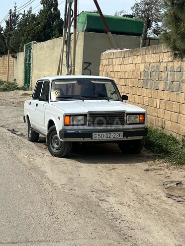 LADA (VAZ) 2107-5