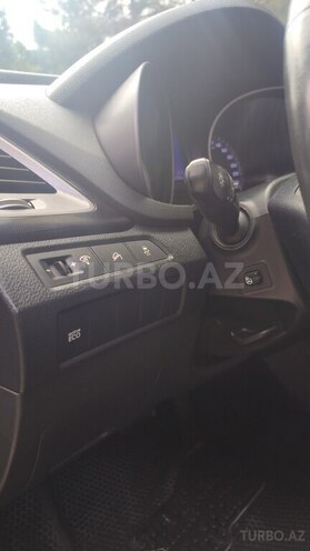 Hyundai Santa Fe 2014, 235,000 km - 2.0 l - Şirvan