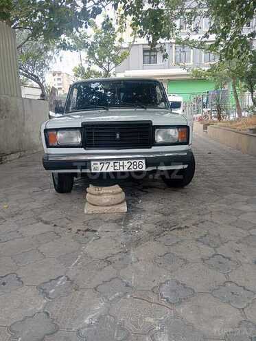 LADA (VAZ) 2107-1