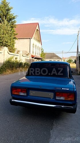 LADA (VAZ) 2107-2