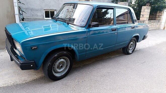 LADA (VAZ) 2107-5