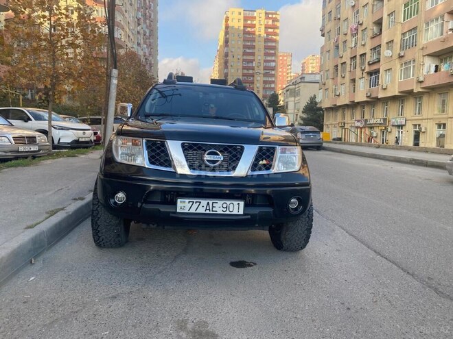 Nissan Navara 2012, 270,000 km - 2.5 l - Bakı