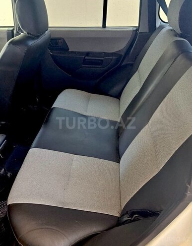Mitsubishi Pajero io 2001, 215,000 km - 2.0 l - Bakı
