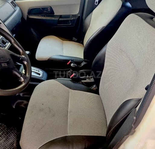 Mitsubishi Pajero io 2001, 215,000 km - 2.0 l - Bakı
