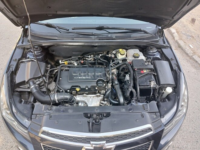 Chevrolet Cruze 2014, 330,000 km - 1.8 l - Sumqayıt