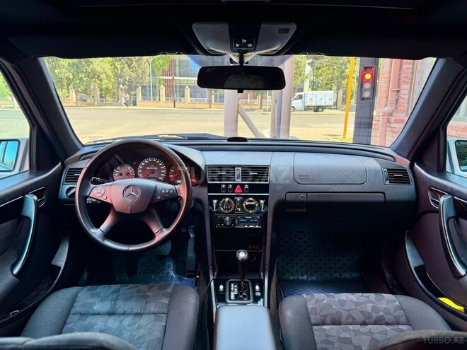 Mercedes C 240 1999, 265,000 km - 2.6 l - Gəncə