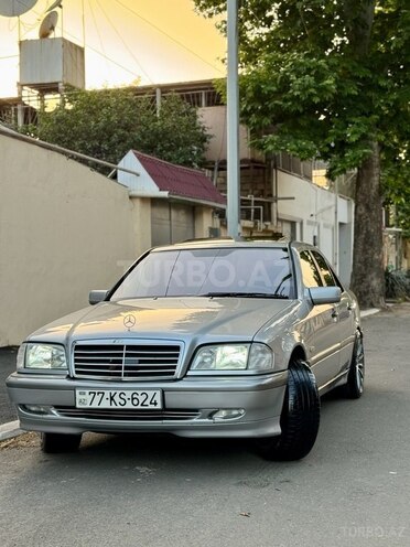 Mercedes C 240 1999, 265,000 km - 2.6 l - Gəncə