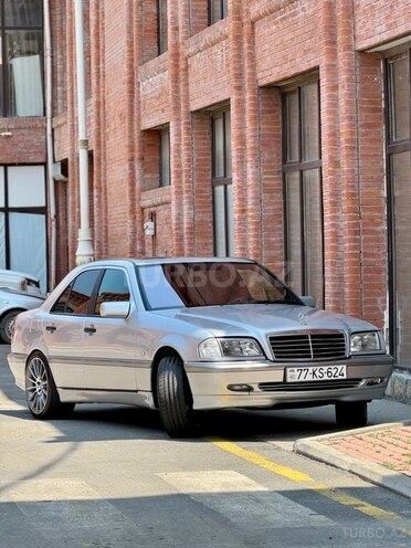 Mercedes C 240 1999, 265,000 km - 2.6 l - Gəncə