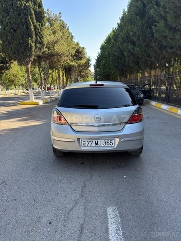 Opel Astra 2009, 177,300 km - 1.4 l - Bakı
