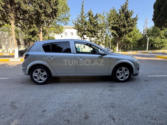Opel Astra 2009, 177,300 km - 1.4 l - Bakı