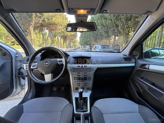 Opel Astra 2009, 177,300 km - 1.4 l - Bakı