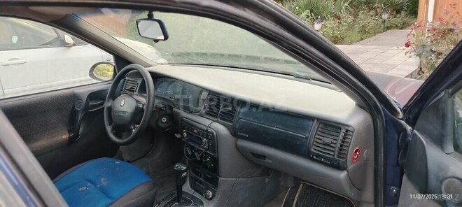 Opel Vectra 1996, 580,880 km - 2.0 l - Sumqayıt