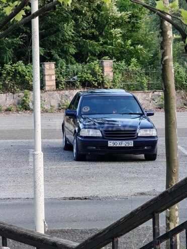 Mercedes C 200 1998, 337,400 km - 2.0 l - Qəbələ
