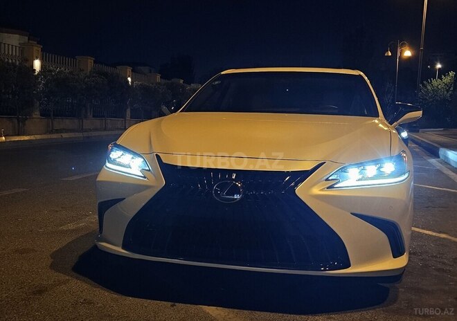 Lexus ES 300h 2020, 56,000 km - 2.5 l - Bakı