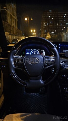 Lexus ES 300h 2020, 56,000 km - 2.5 l - Bakı