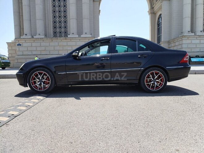 Mercedes C 320 2000, 255,000 km - 3.2 l - Gəncə
