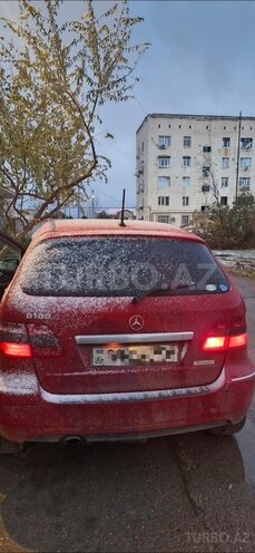 Mercedes B 180 2010, 283,000 km - 1.7 л - Şirvan