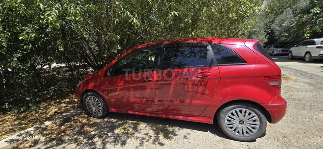 Mercedes B 180 2010, 283,000 km - 1.7 л - Şirvan