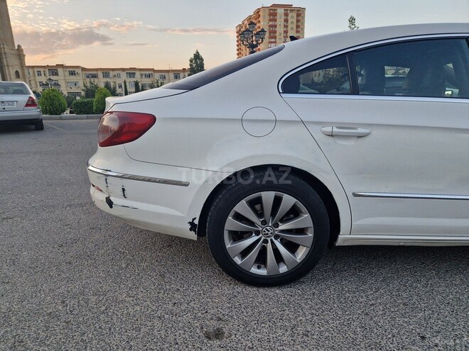Volkswagen Passat CC-8