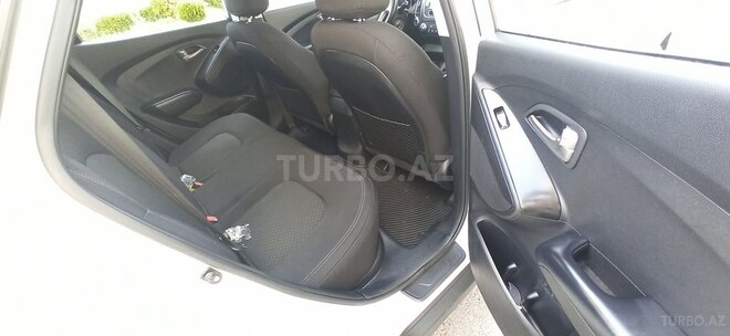 Hyundai ix35 2012, 79,137 km - 2.0 l - Bakı