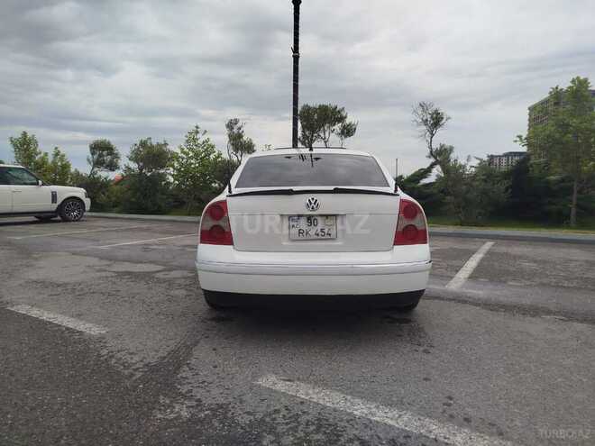 Volkswagen Passat 2003, 318,000 km - 1.8 l - Bakı