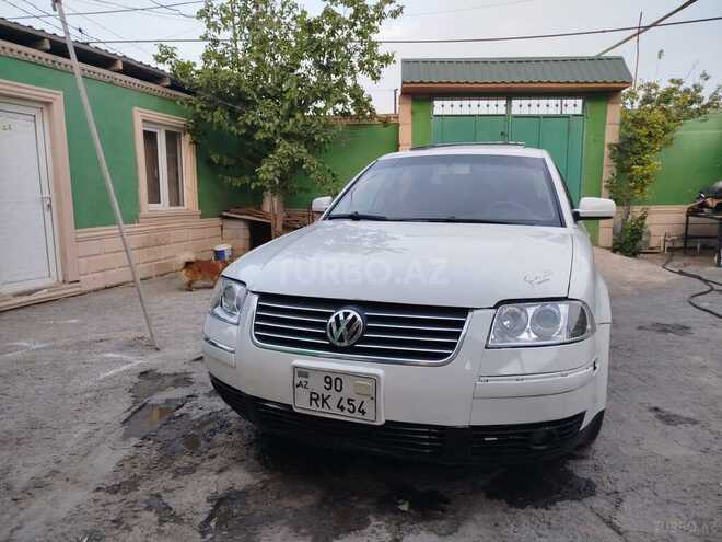 Volkswagen Passat 2003, 318,000 km - 1.8 l - Bakı