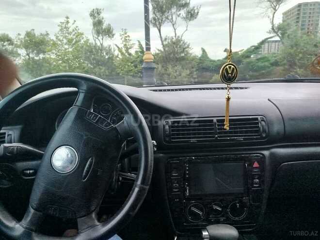 Volkswagen Passat 2003, 318,000 km - 1.8 l - Bakı