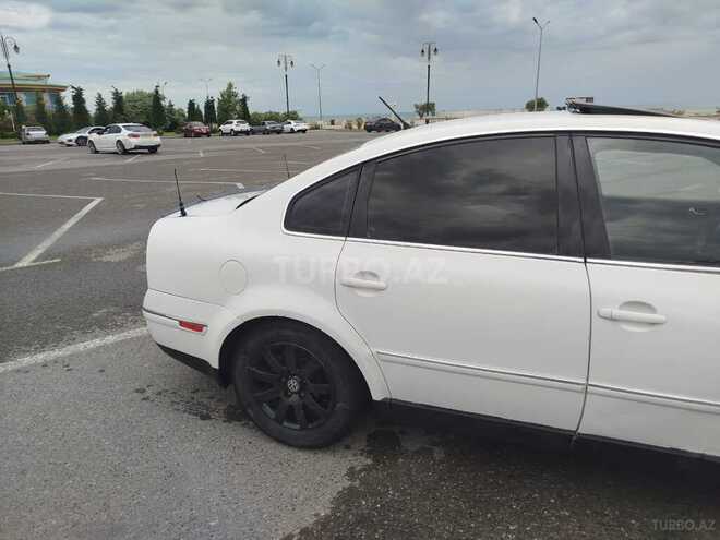 Volkswagen Passat 2003, 318,000 km - 1.8 l - Bakı