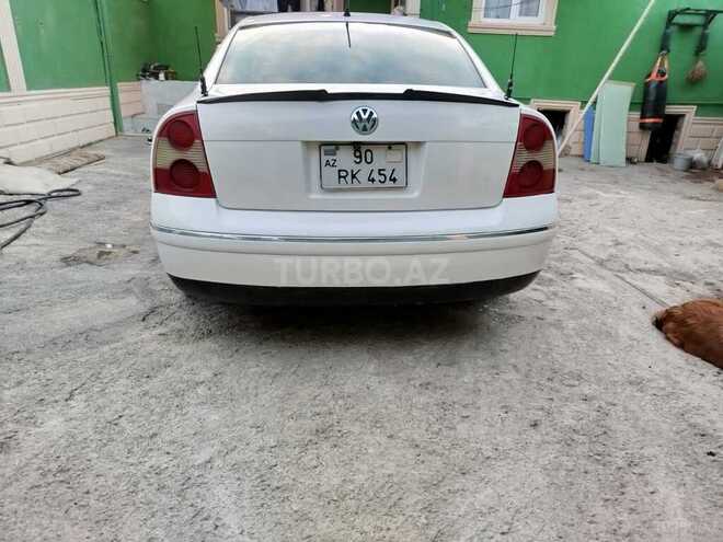 Volkswagen Passat 2003, 318,000 km - 1.8 l - Bakı