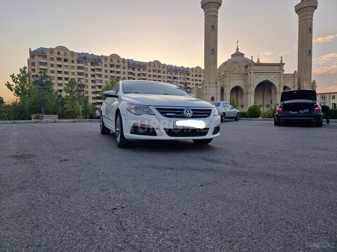 Volkswagen Passat CC-2