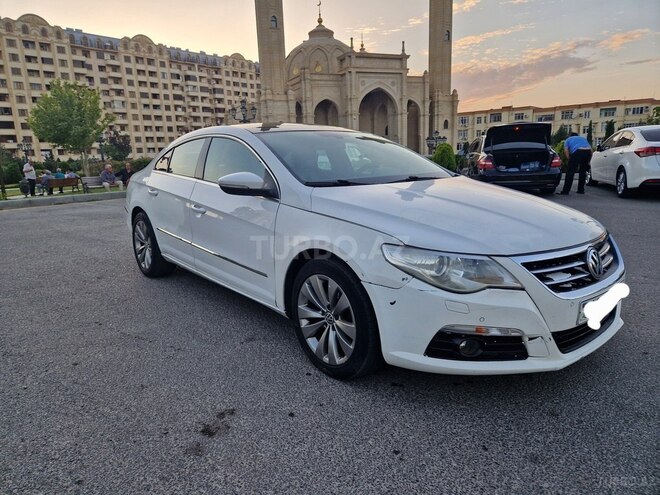 Volkswagen Passat CC-4