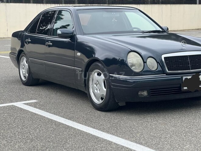 Mercedes E 240 1999, 450,000 km - 2.4 л - Bakı