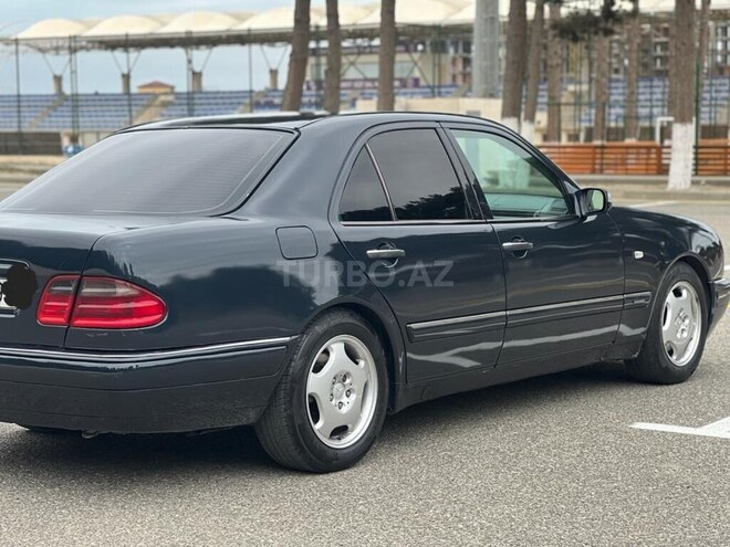 Mercedes E 240 1999, 450,000 km - 2.4 л - Bakı