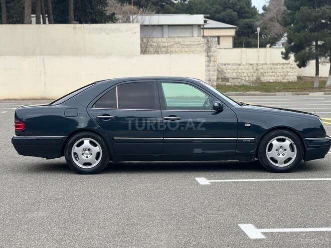 Mercedes E 240 1999, 450,000 km - 2.4 л - Bakı