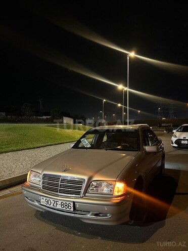 Mercedes C 200 1995, 550,000 km - 2.0 l - Bakı