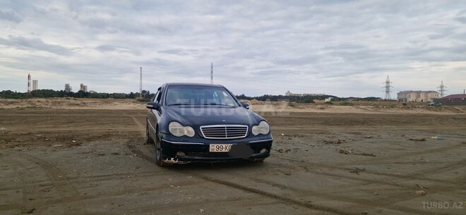 Mercedes C 320 2000, 355,000 km - 3.2 l - Sumqayıt