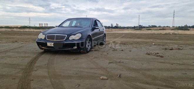 Mercedes C 320 2000, 355,000 km - 3.2 l - Sumqayıt