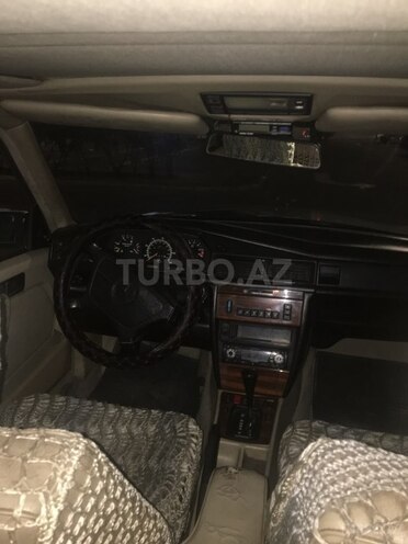 Mercedes 190 1992, 443,855 km - 2.3 л - Bakı