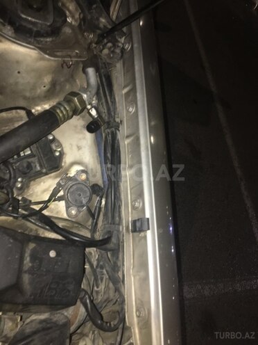 Mercedes 190 1992, 443,855 km - 2.3 л - Bakı