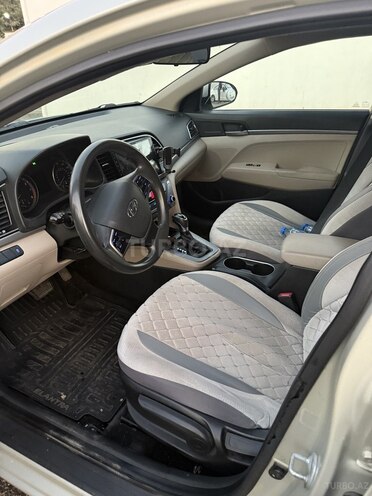 Hyundai Elantra 2017, 109,435 km - 2.0 l - Bakı