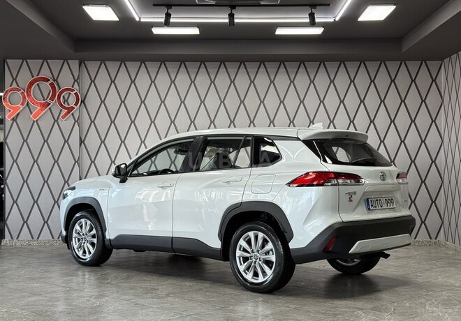 Toyota Corolla Cross-5