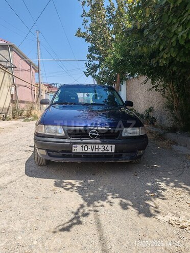 Opel Astra 1996, 288,000 km - 1.6 l - Bakı
