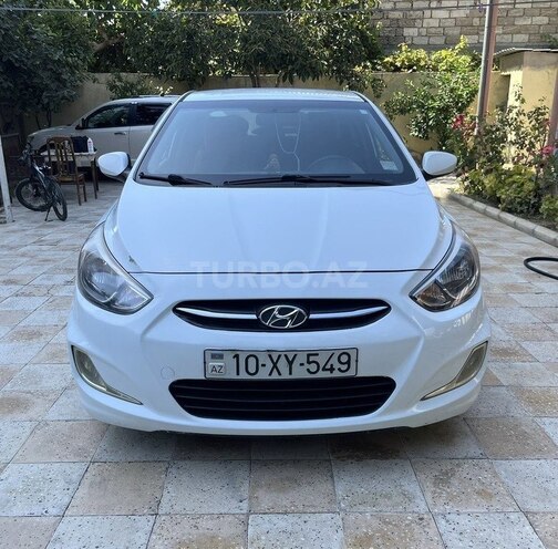 Hyundai Accent 2015, 180,000 km - 1.6 л - Bakı