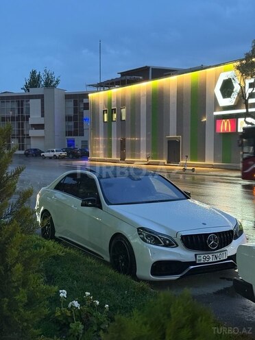 Mercedes E 250 2014, 212,000 km - 2.0 l - Bakı