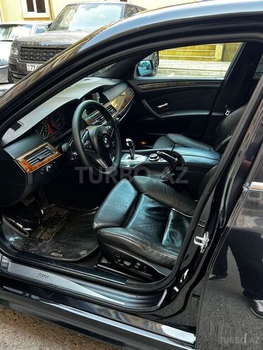 BMW 525 2008, 320,000 km - 2.5 l - Bakı